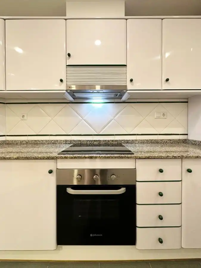 Apartamento con piscina en venta en Calle Aguamarina, imagen 9