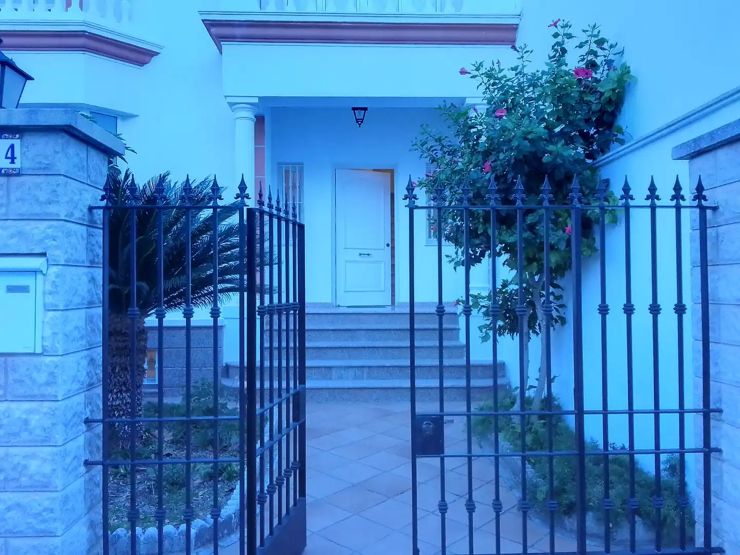 Casa o chalet en venta en Prado del Rey con Jardín privado, Terraza y Amueblado
