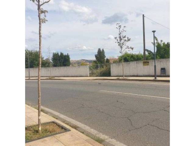 Terreno residencial en Venta en Verín