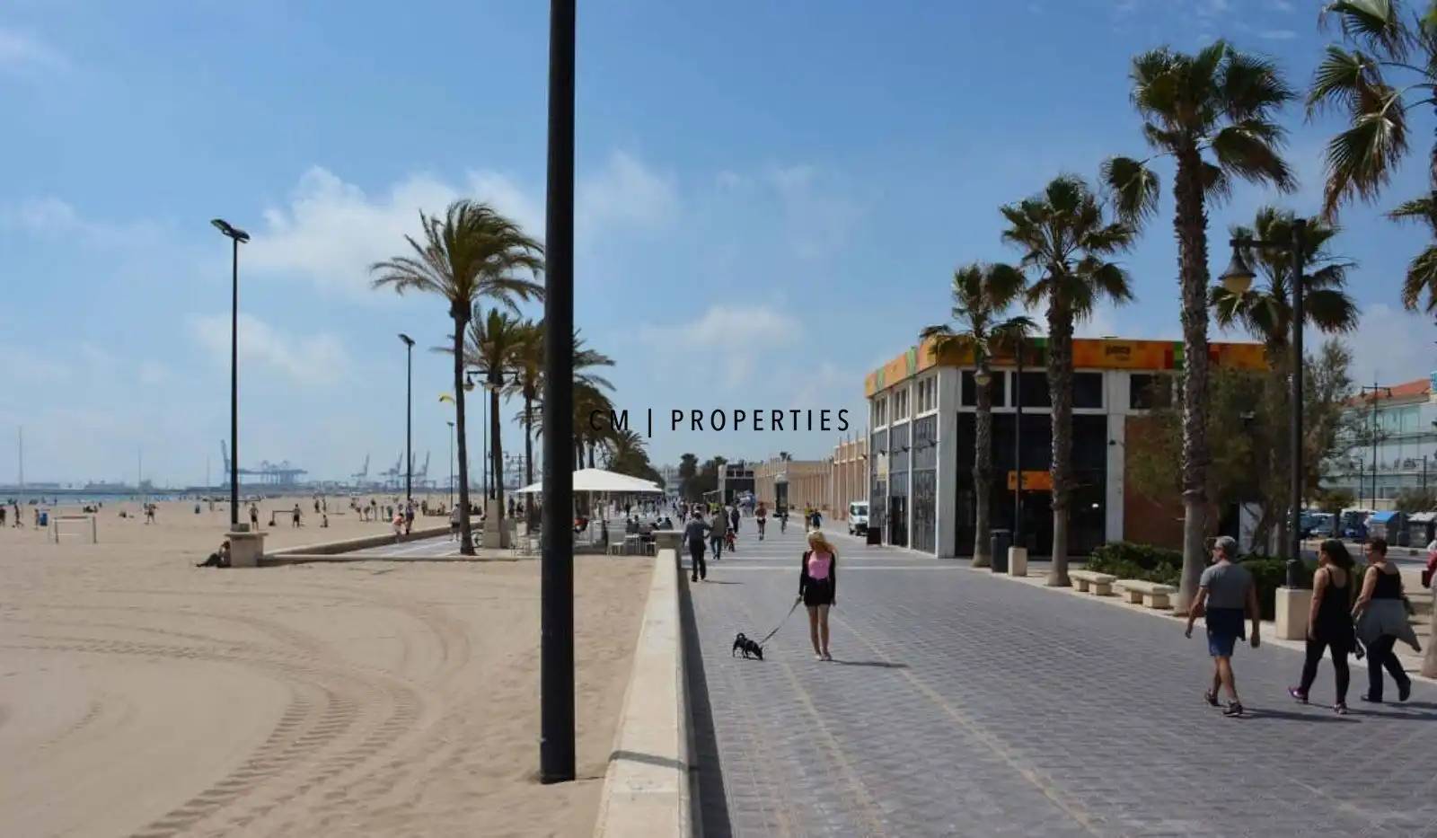 Exterior view of Attic for rent in Valencia  with Heating, Terrace and Furnished
