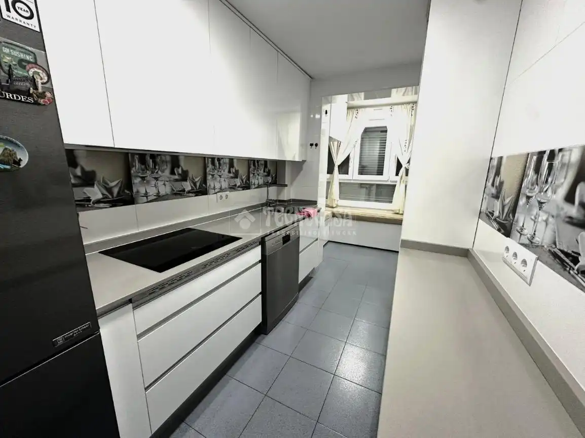 Cocina de Piso en venta en Parla con Aire acondicionado, Parquet y Amueblado