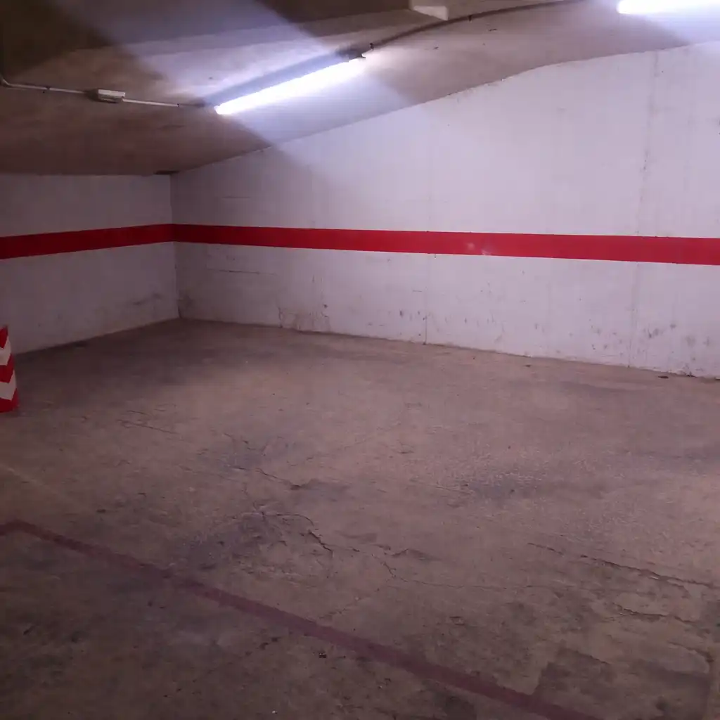 Flat for sale in Córdoba  with Air Conditioner, Terrace and Storage room