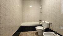 Bathroom of Single-family semi-detached for sale in Casinos  with Terrace and Balcony