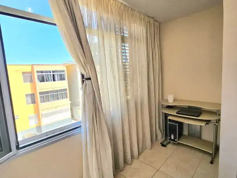Habitación de Piso en venta en Telde con Balcón
