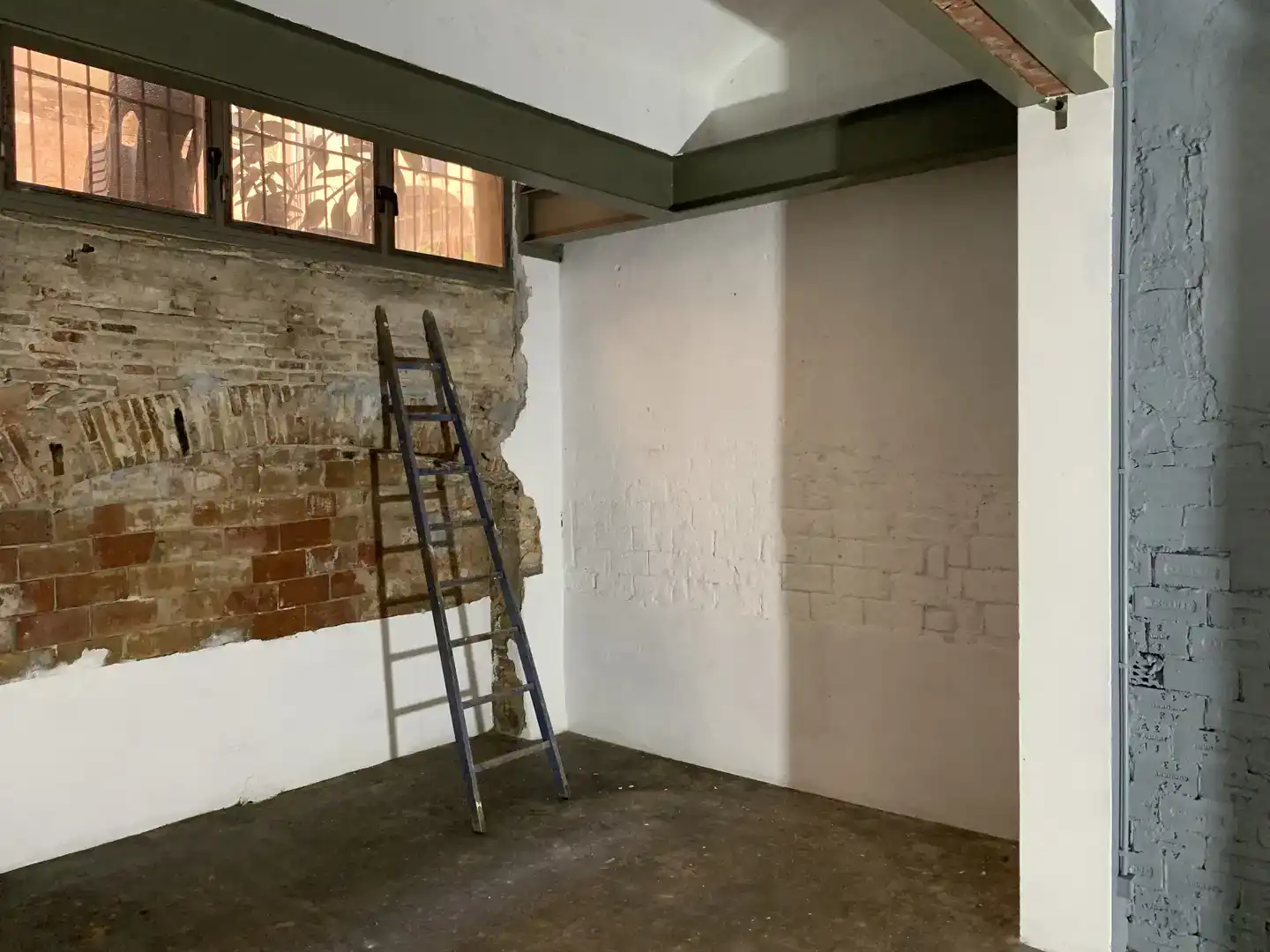 Study for rent in Barcelona