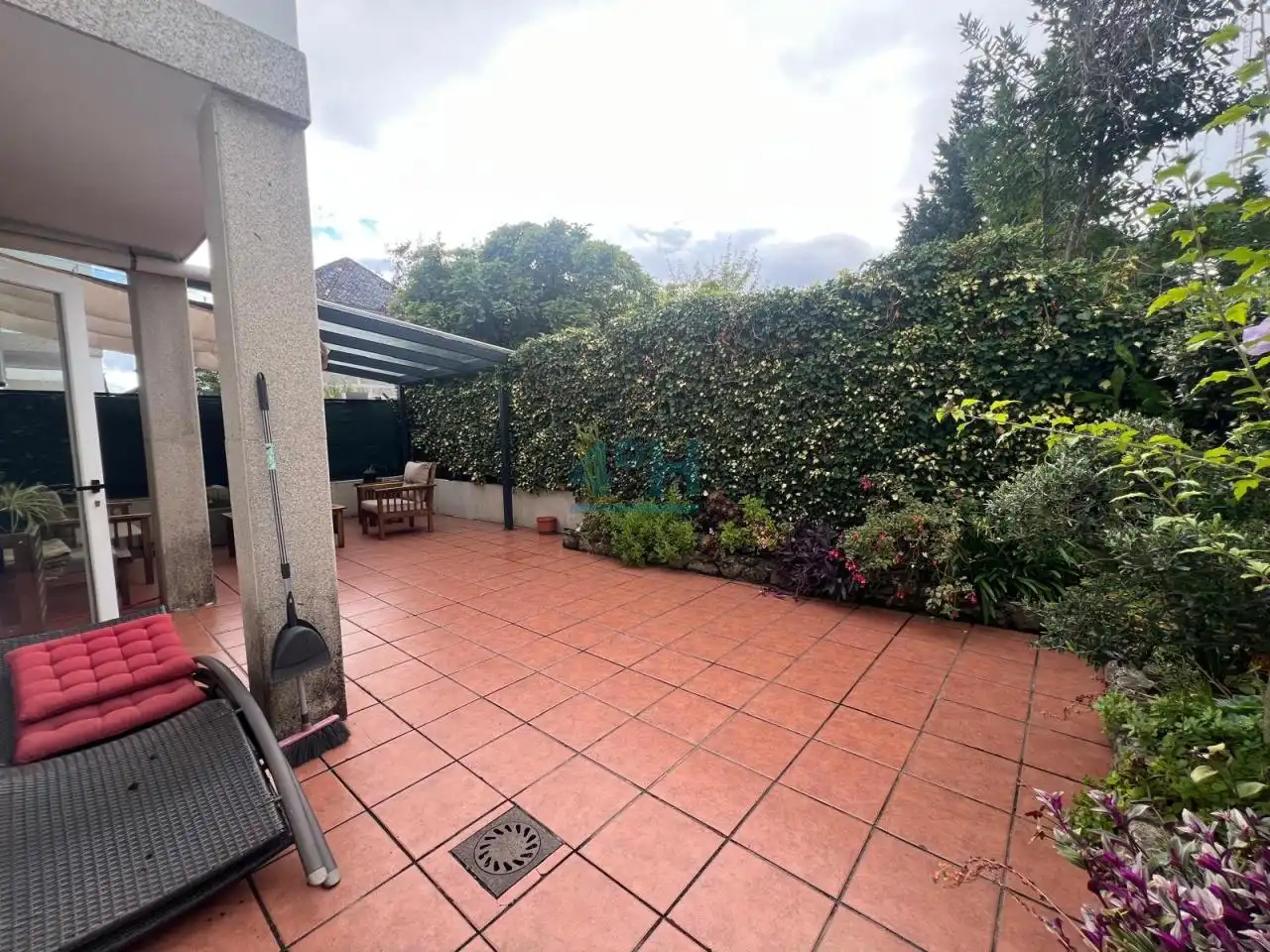 Terraza de Casa adosada en venta en Ourense Capital  con Calefacción, Jardín privado y Parquet