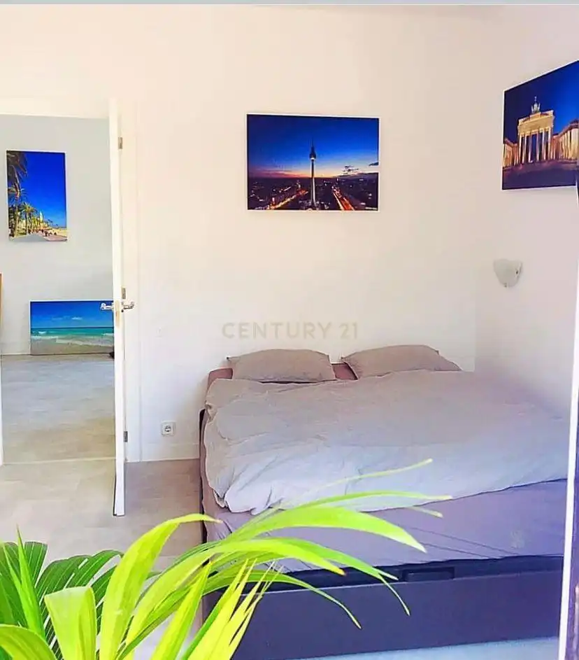 Habitación de Apartamento en venta en Sitges con Balcón