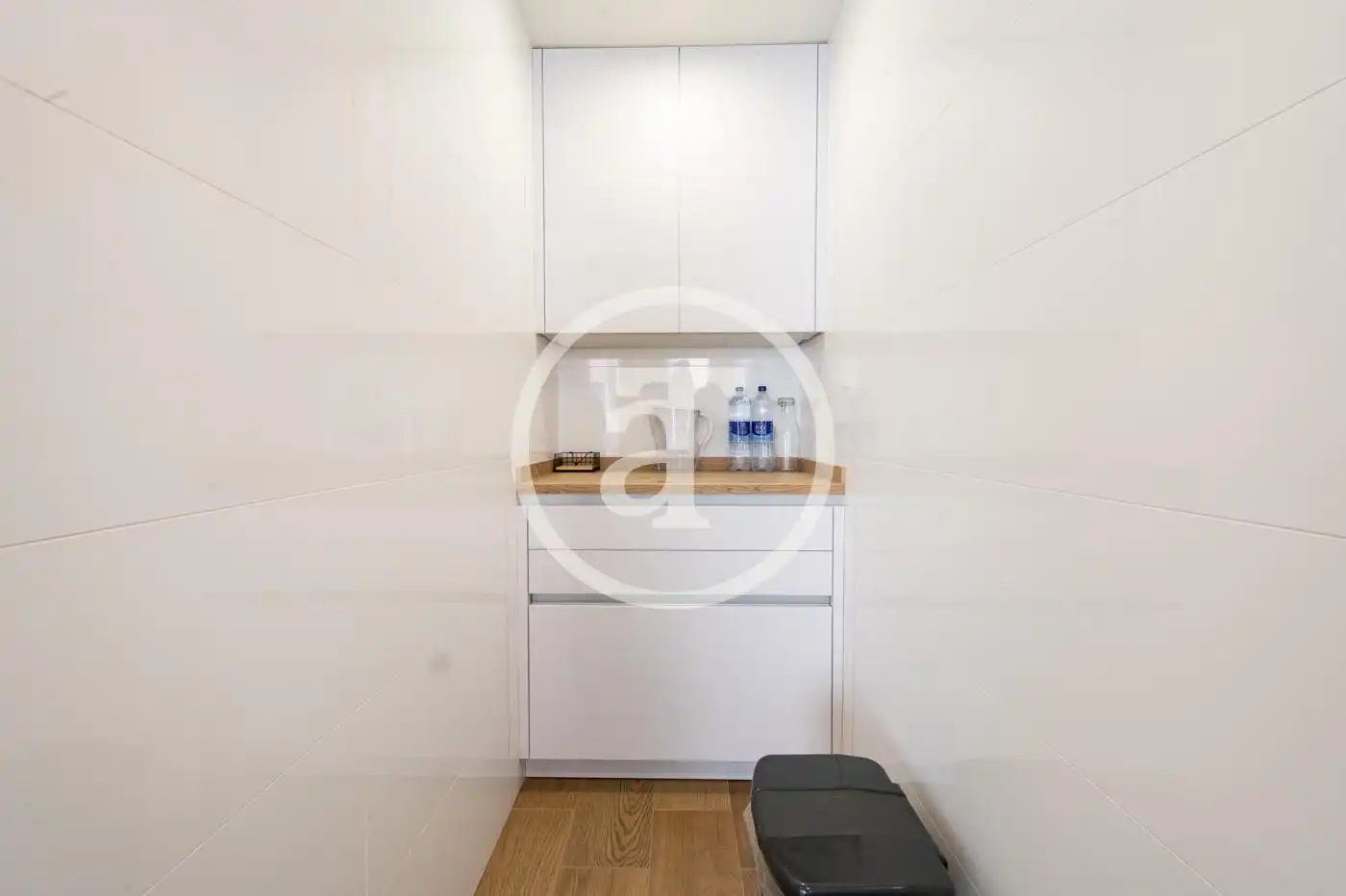 Flat for rent in Calle de San Aquilino, Almenara -Ventilla