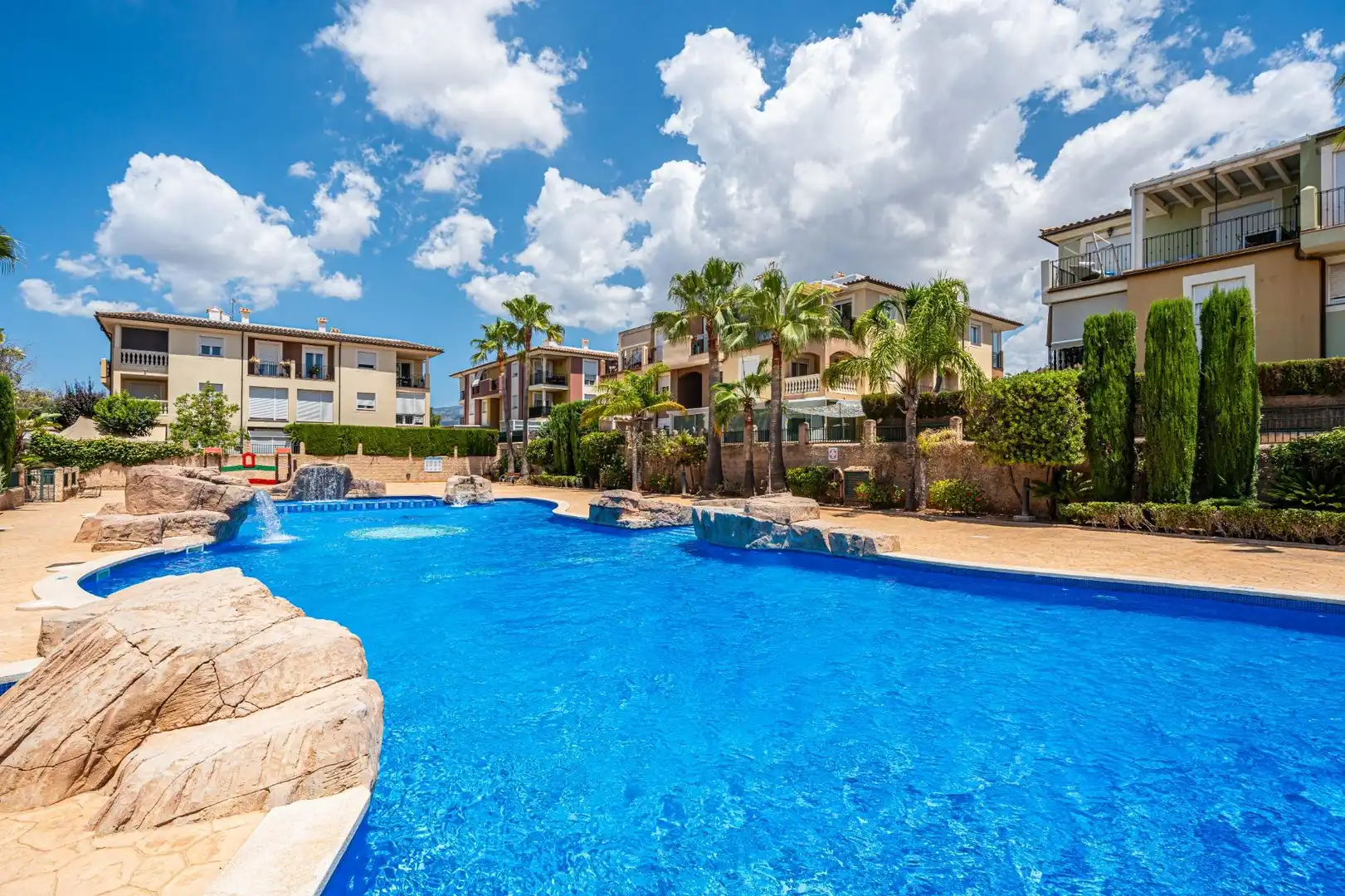 Piscina de Ático en venta en Marratxí con Aire acondicionado, Calefacción y Terraza
