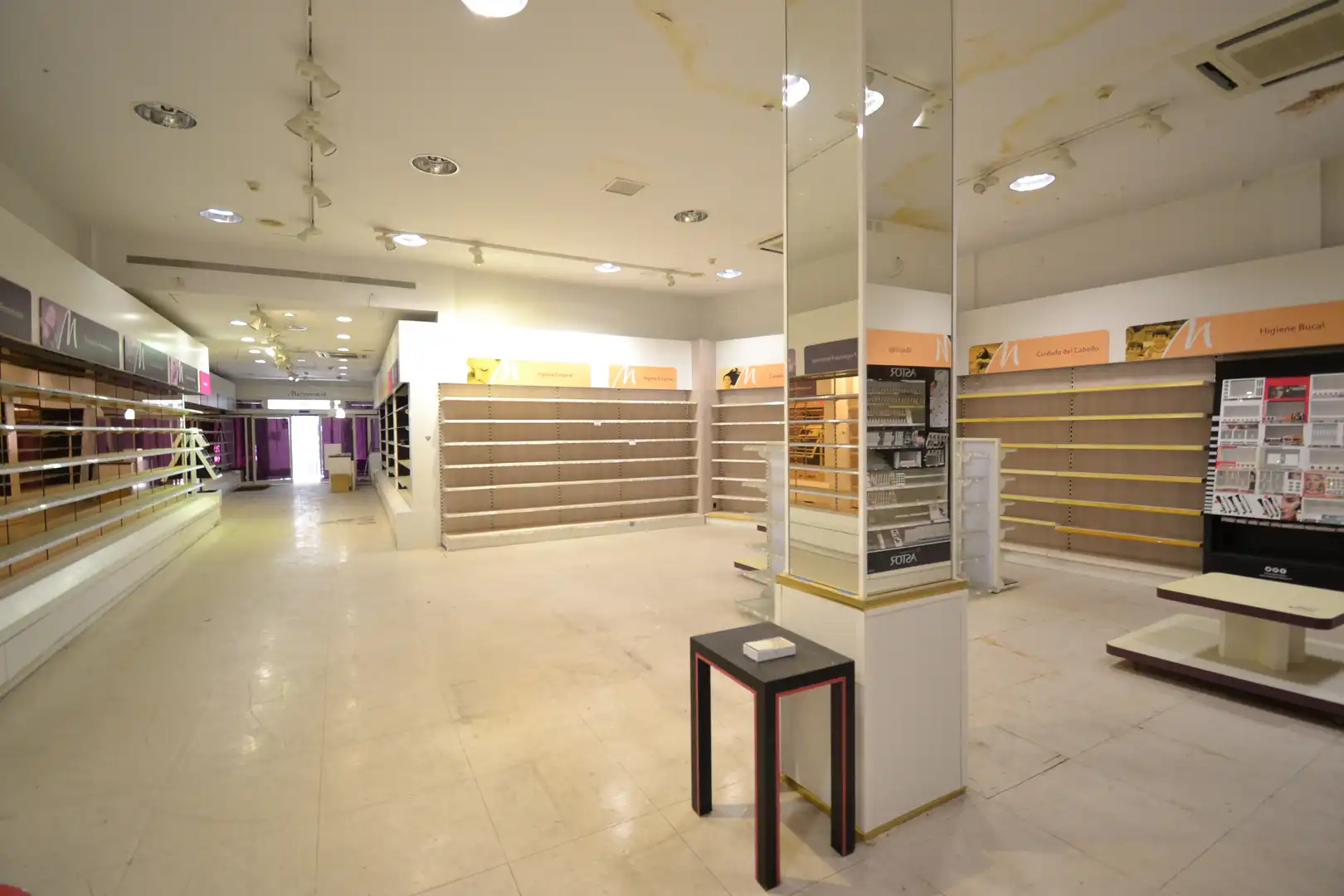 Locale commerciale in vendita a Calle Rey 15, imagen 4