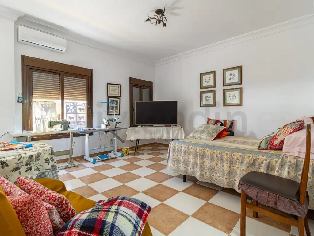 Sala d'estar de Casa o xalet en venda en Paterna de Rivera