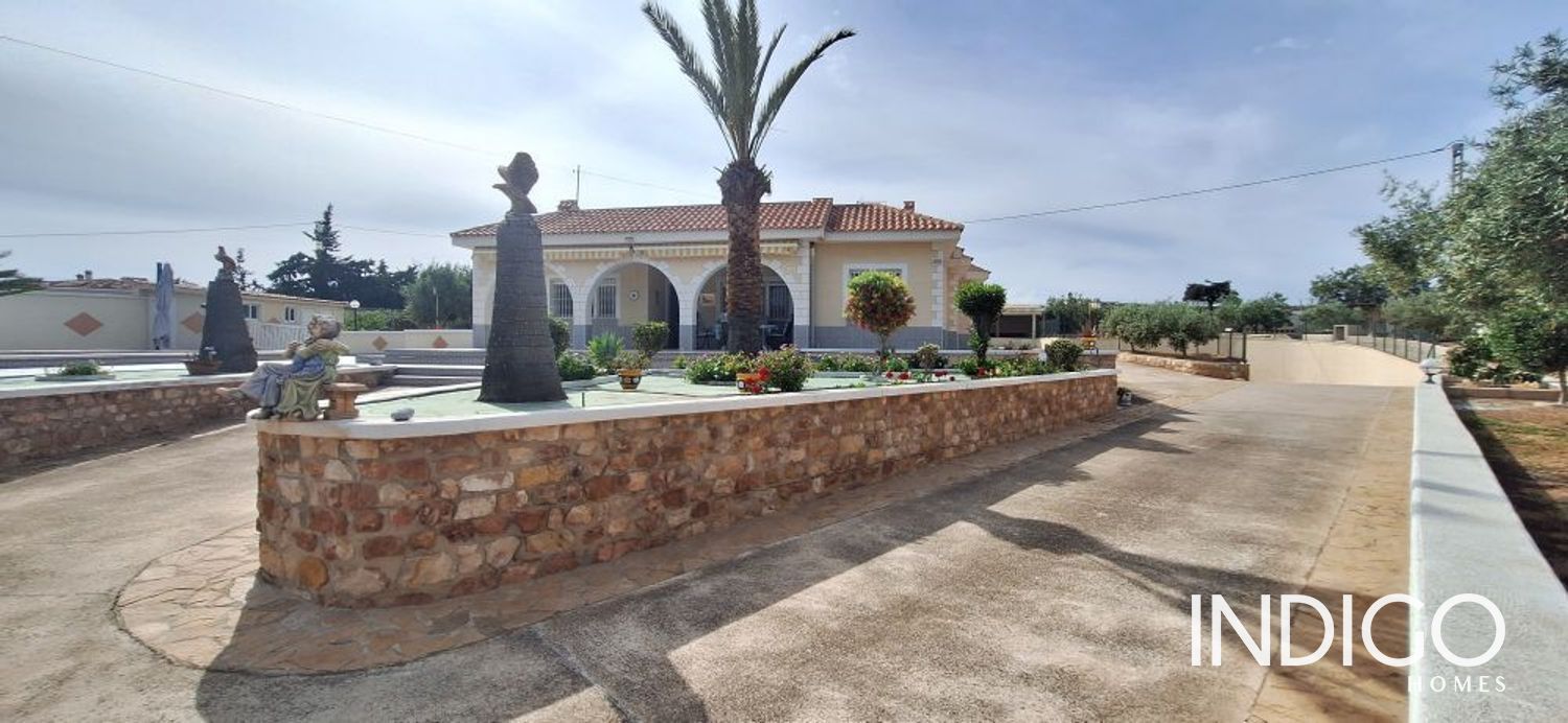 Vista exterior de Casa o chalet en venta en Elche / Elx con Aire acondicionado, Calefacción y Terraza