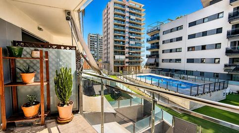 Piso junto al Port con terraza, vistas al mar