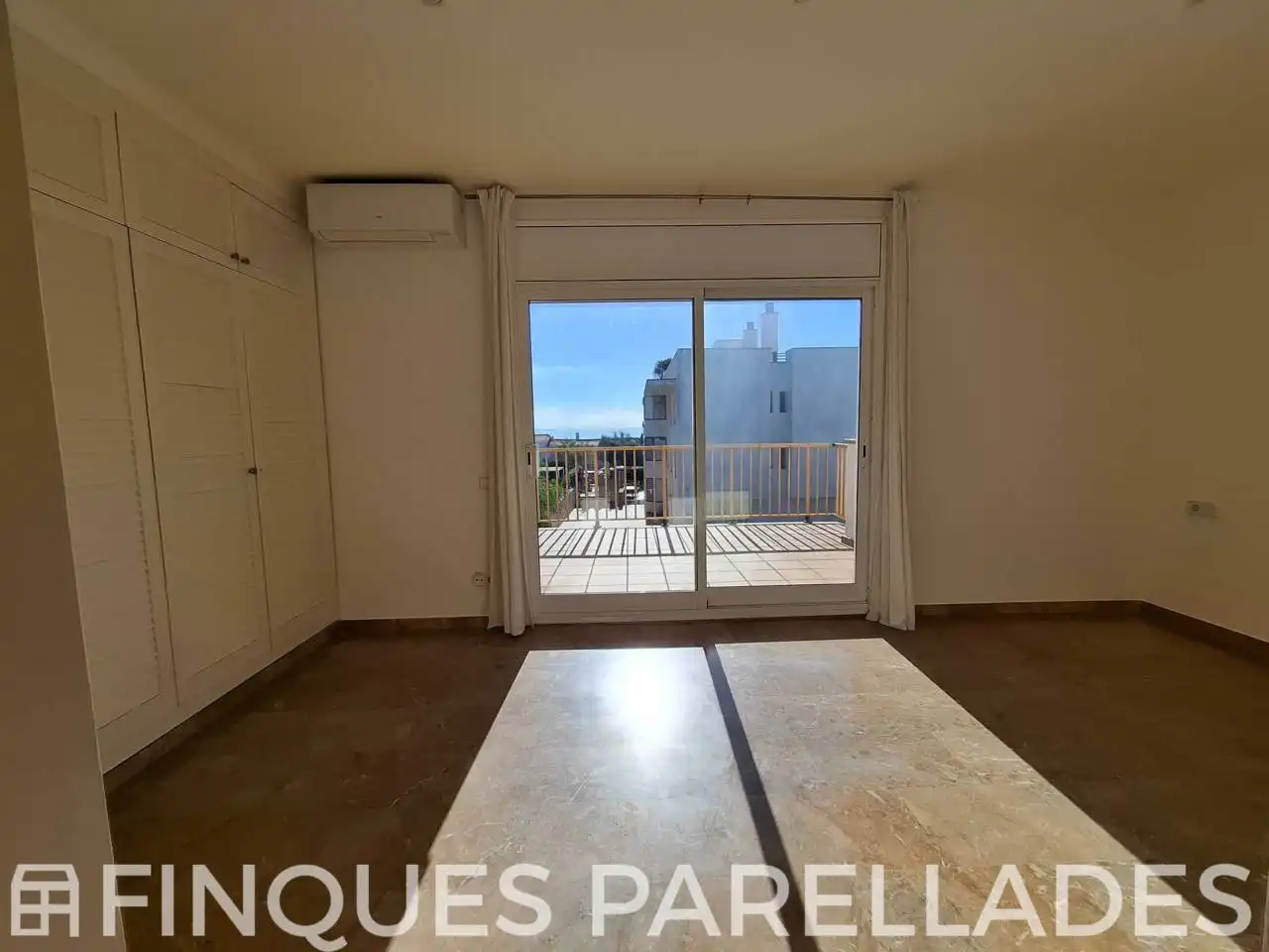 Casa bifamiliare con giardino in vendita a Can Girona - Terramar - Vinyet, imagen 27