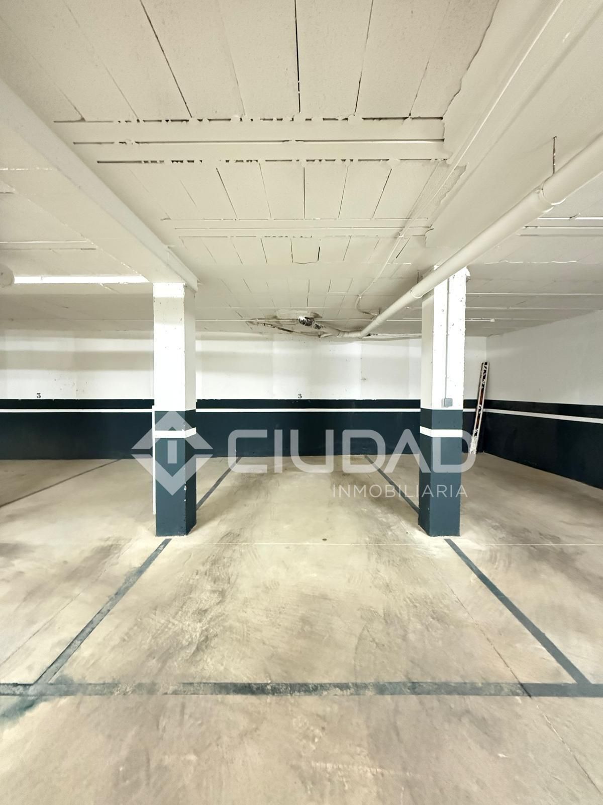 Garage zum Verkauf in Chipiona