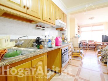 Maison avec balcon à vendre à Avenida Avenida de la Comunitat Valenciana