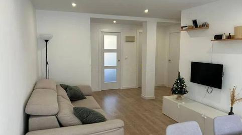 Foto 2 de Piso en venta en Calle Joaquin Ballester, Les Tendetes - Avenida Burjassot,  Valencia Capital