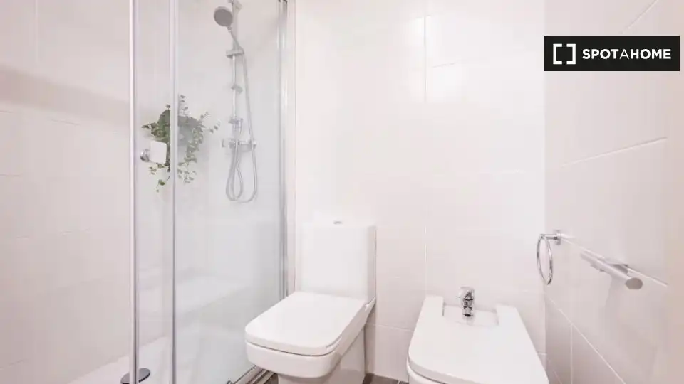Flat with terrace to rent in Eixample, imagen 2
