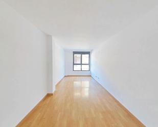 Exterior view of Flat for sale in Mislata  with Oven