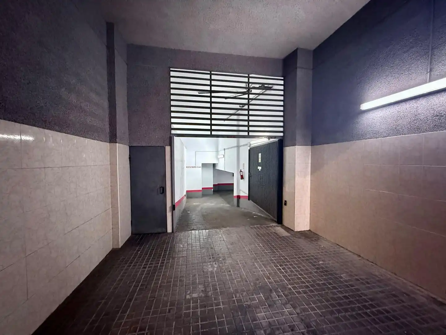 Einzelparkplatz zum Verkauf in Calle Calle Pablo Surra de Garay 25, imagen 7