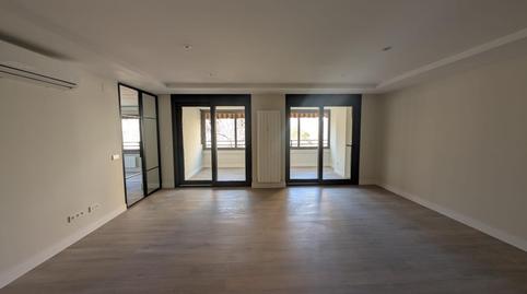 Photo 2 of Flat for rent in Mirasierra,  Madrid Capital