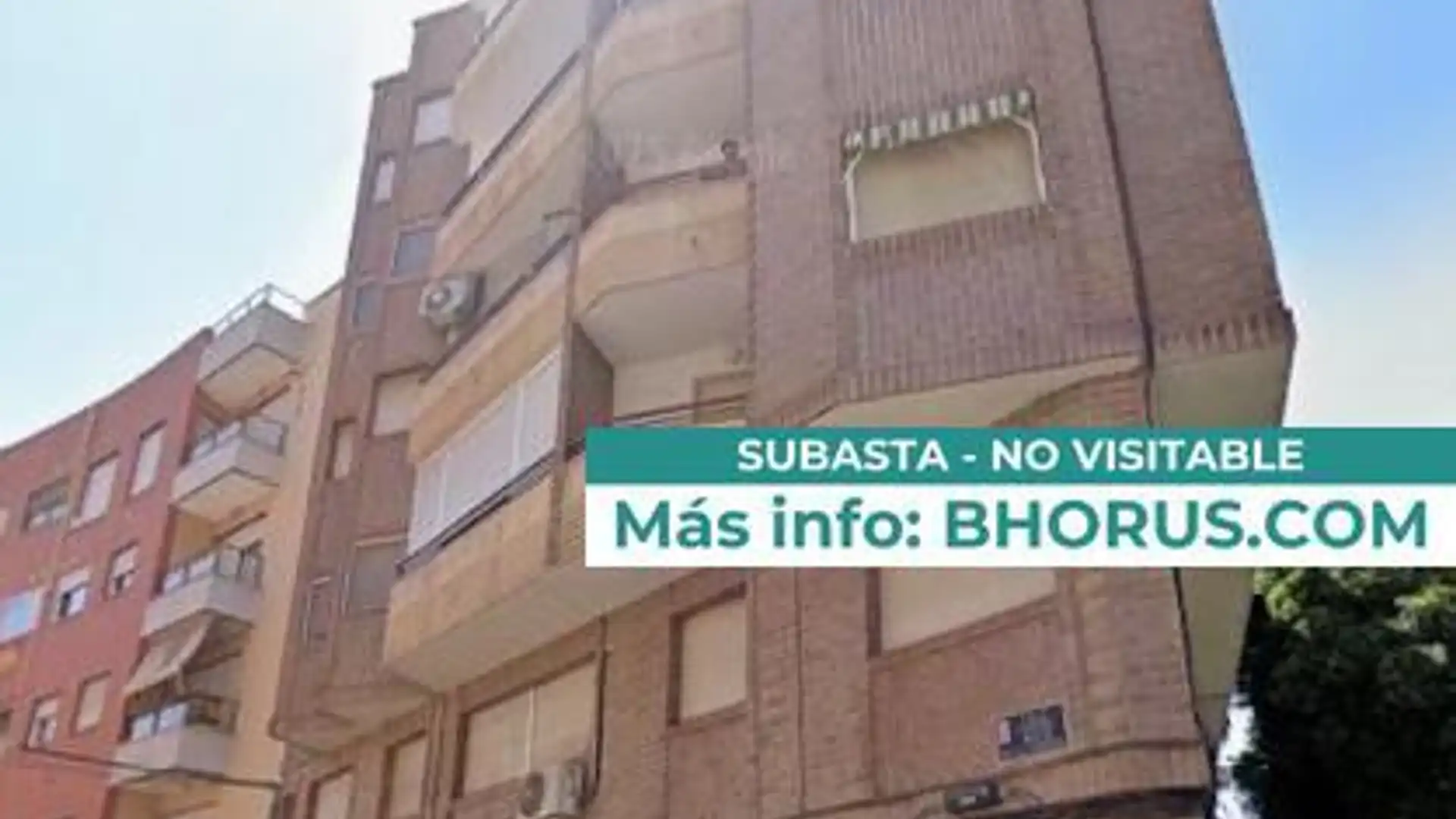 Vista exterior de Piso en venta en  Murcia Capital