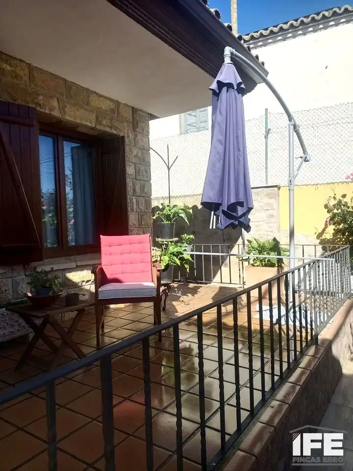 Terrassa de Casa o xalet en venda en Luceni amb Aire condicionat, Calefacció i Jardí privat