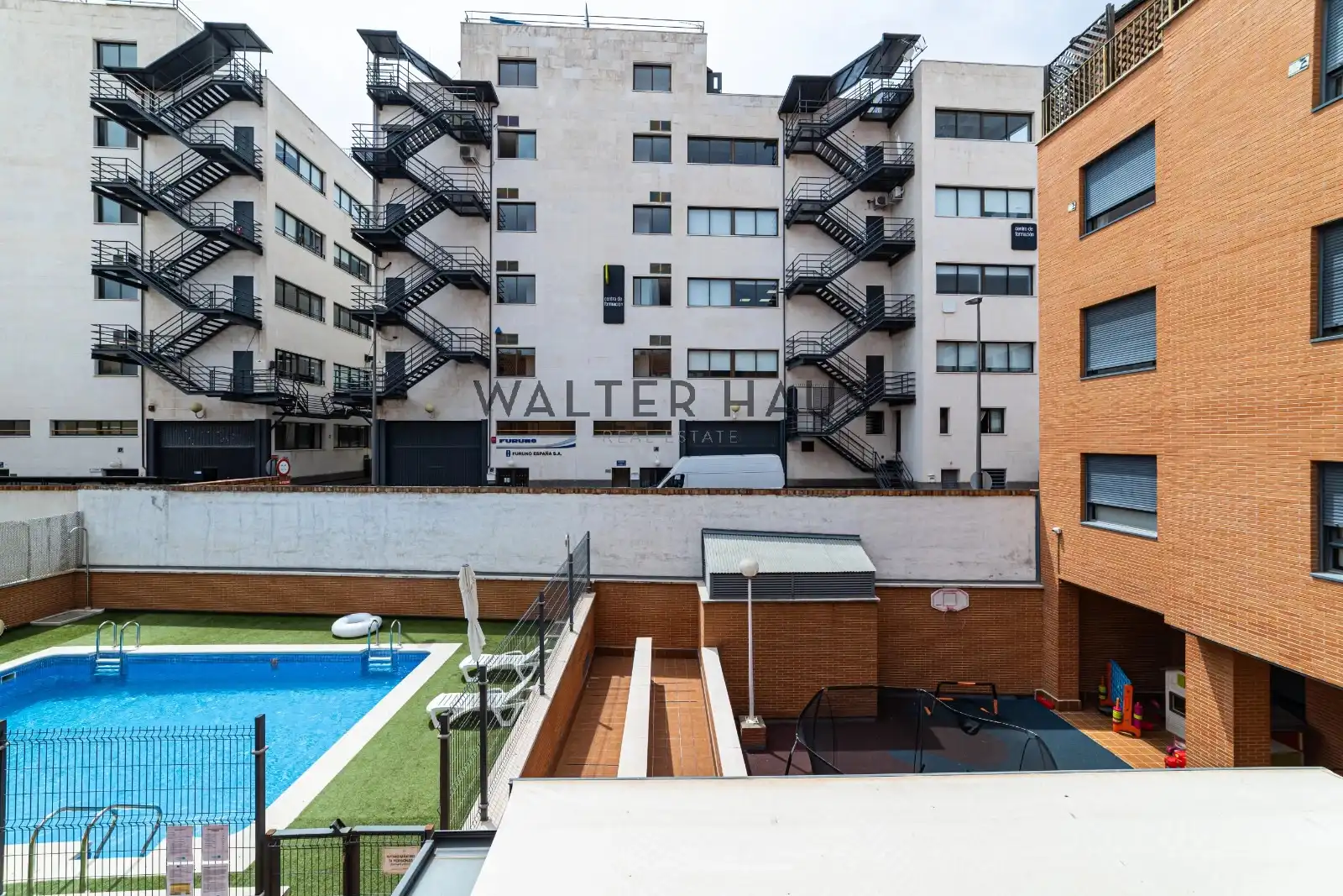 Exterior view of Flat for sale in Madrid  with Air Conditioner, Heating and Storage room