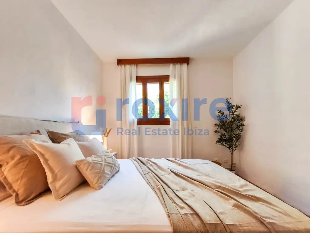 Habitación de Casa o chalet de alquiler en Sant Antoni de Portmany con Jardín privado, Terraza y Piscina