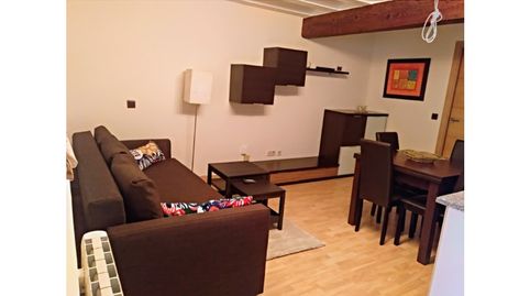 Foto 4 de Piso en venta en Avenida Ciudad de Barcelona, Pacífico, Madrid Capital