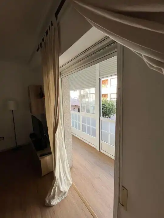 Terraza de Piso de alquiler en Ourense Capital  con Calefacción, Parquet y Trastero