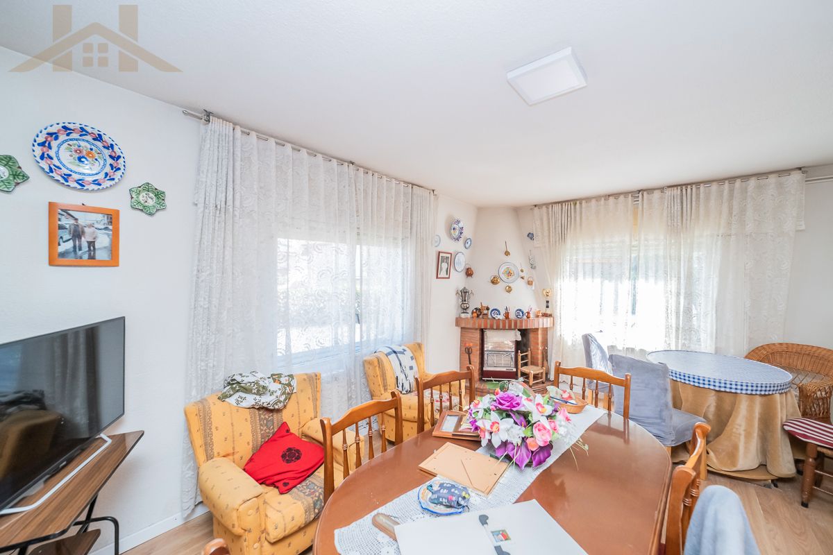 Menjador de Casa adosada en venda en Soto del Real amb Calefacció, Terrassa i Traster