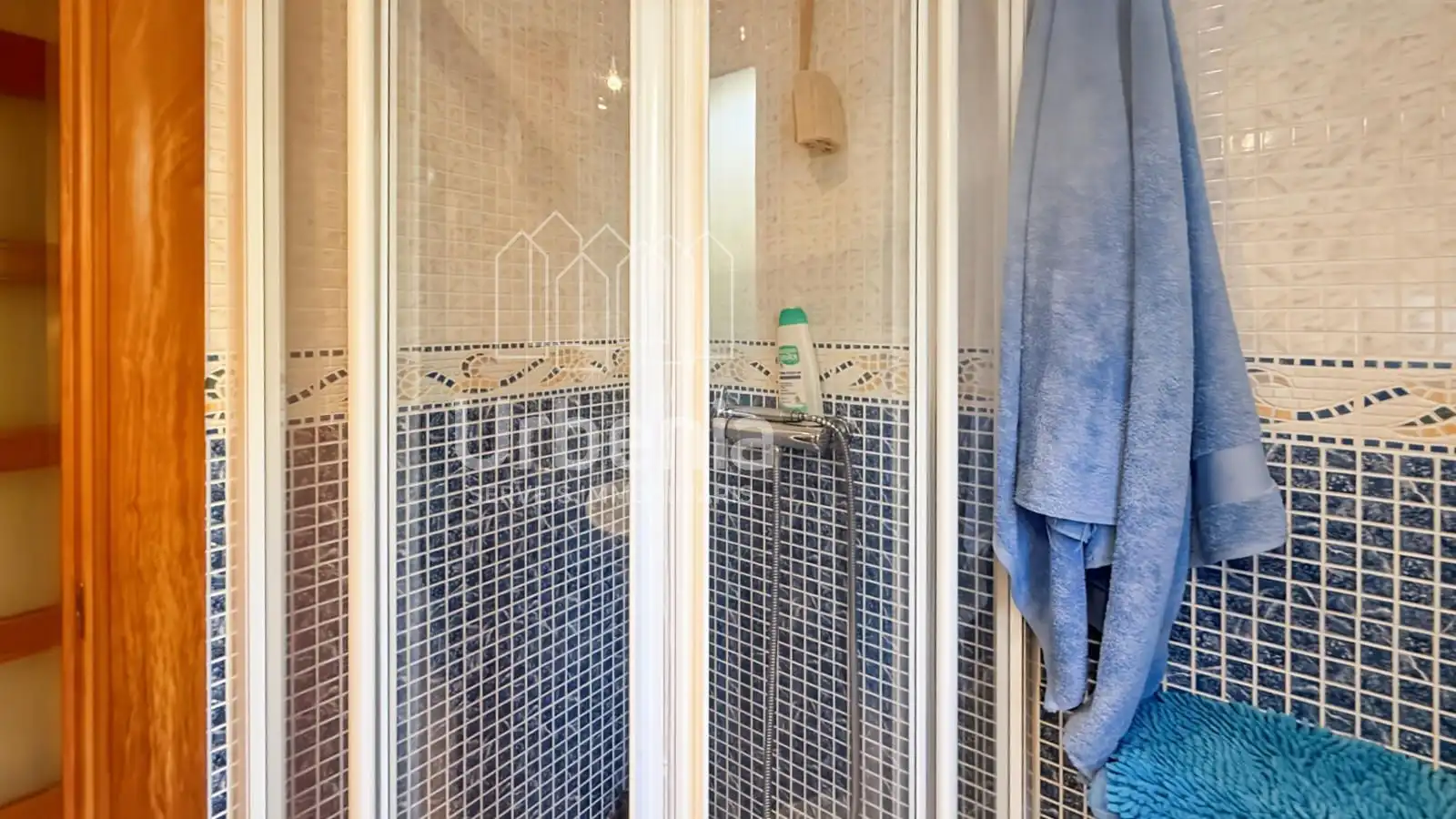 Baño de Piso en venta en Blanes con Aire acondicionado, Calefacción y Terraza
