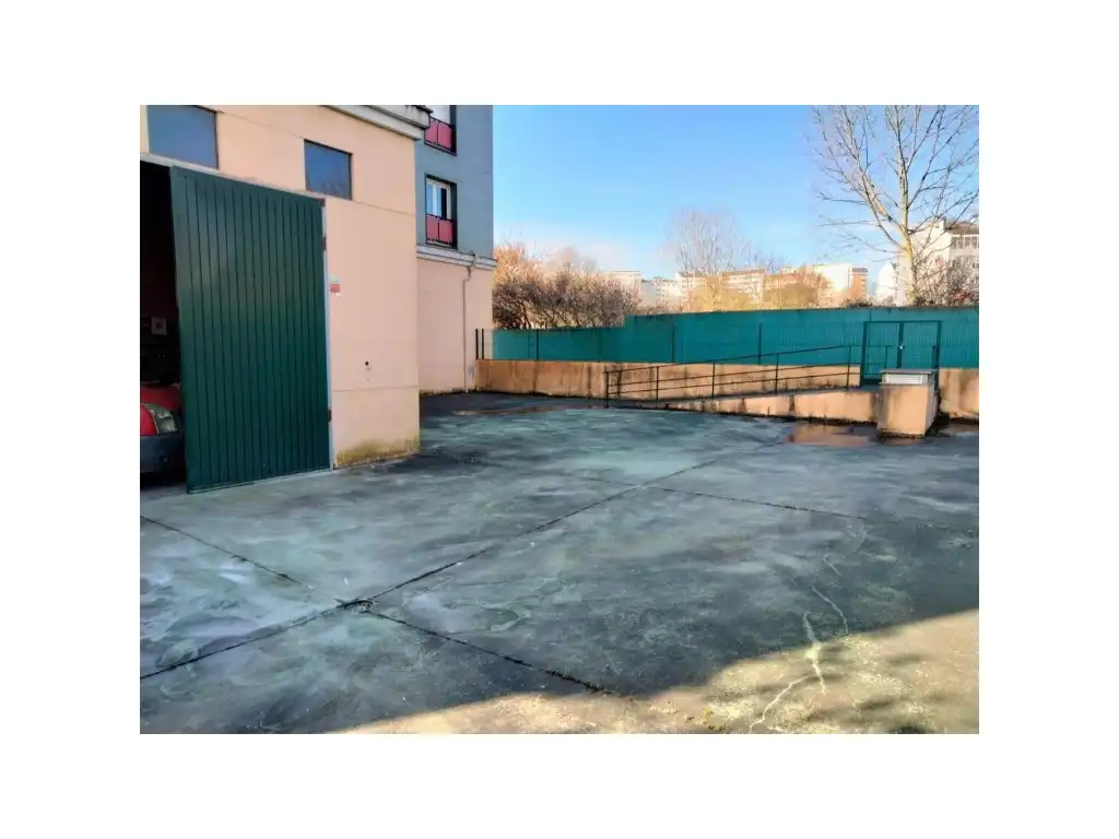 Local comercial en venta en A Piringalla - Albeiros - Garabolos, imagen 11