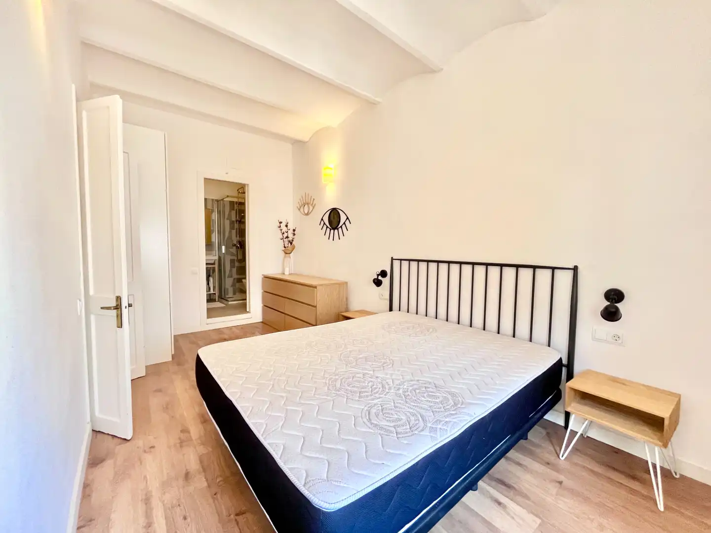 Habitación de Piso en venta en Barcelona con Aire acondicionado, Parquet y Amueblado