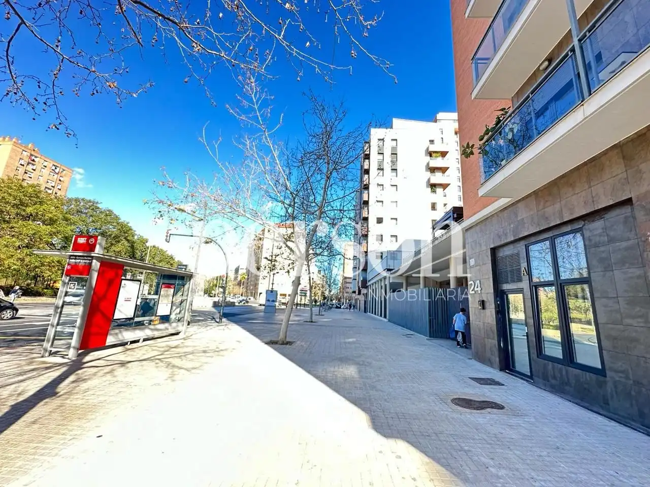 Exterior view of Commercial properties for rent in Valencia