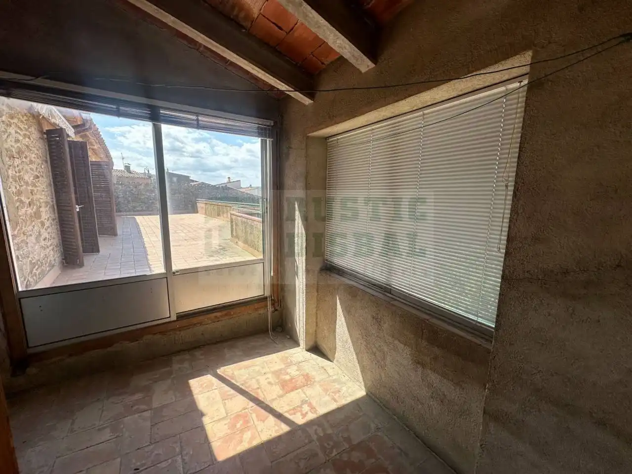 Balcony of Country homes for sale in Jafre  with Heating and Terrace
