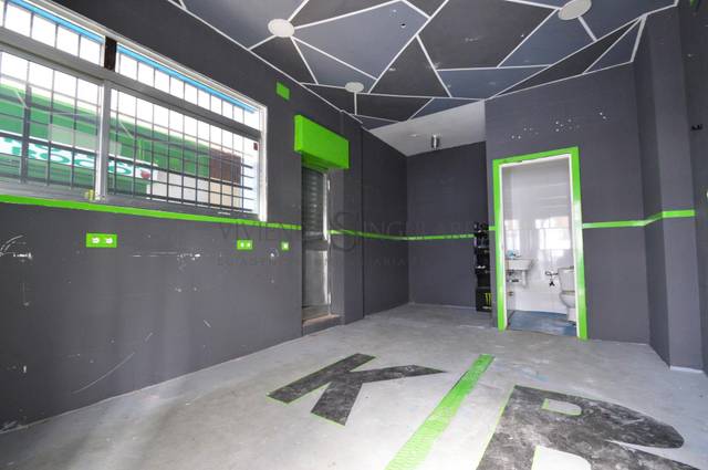 Local comercial en Alquiler en Cruz Roja