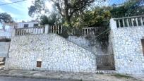 Vista exterior de Casa o xalet en venda en Pineda de Mar amb Jardí privat, Terrassa i Traster