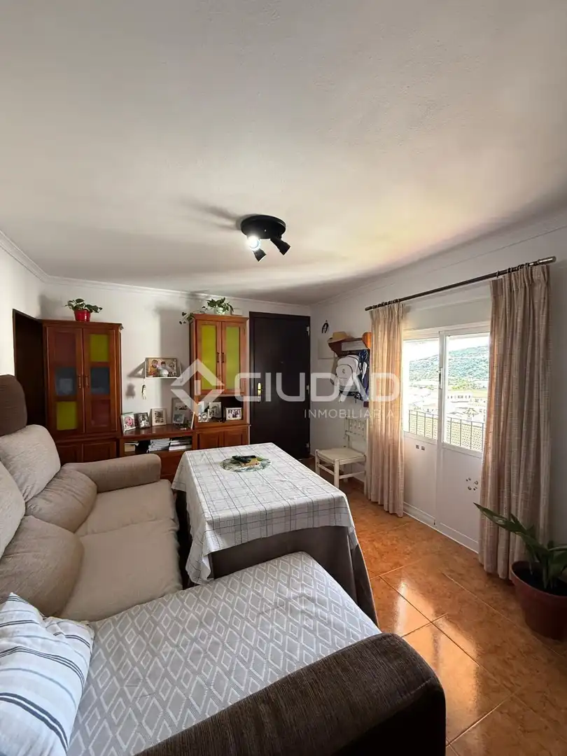 Bedroom of Flat for sale in El Bosque