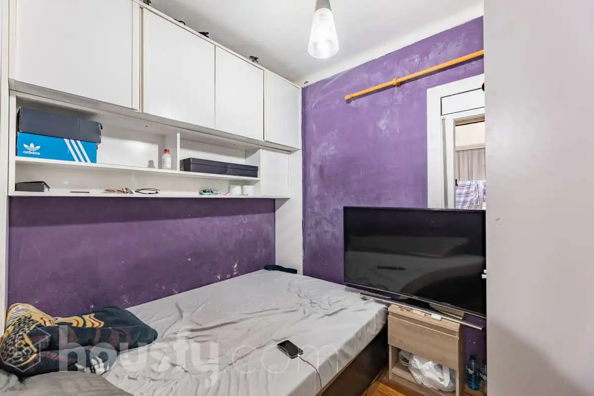 Habitación de Piso en venta en Barcelona con Aire acondicionado y Amueblado