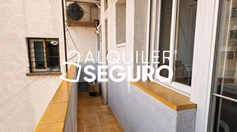 Foto 3 de Piso de alquiler en De Peña de la Atalaya, San Diego,  Madrid Capital