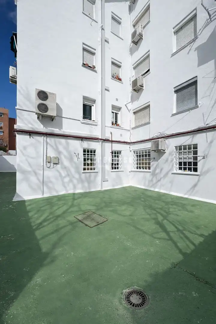 Vista exterior de Piso en venta en Madrid con Aire acondicionado, Calefacción y Terraza