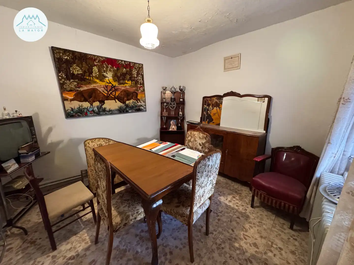 Dining room of Houses for sale in Carrión de Calatrava  with Air Conditioner, Terrace and Furnished