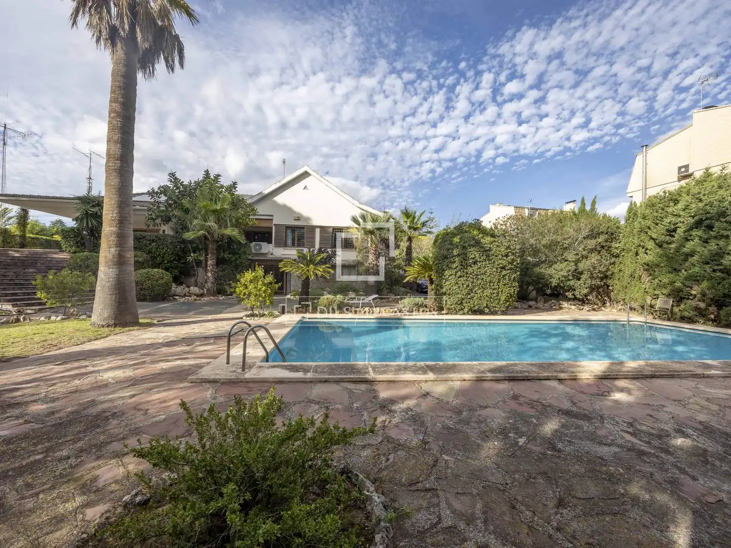 Vista exterior de Casa o chalet en venta en Paterna con Calefacción, Jardín privado y Terraza