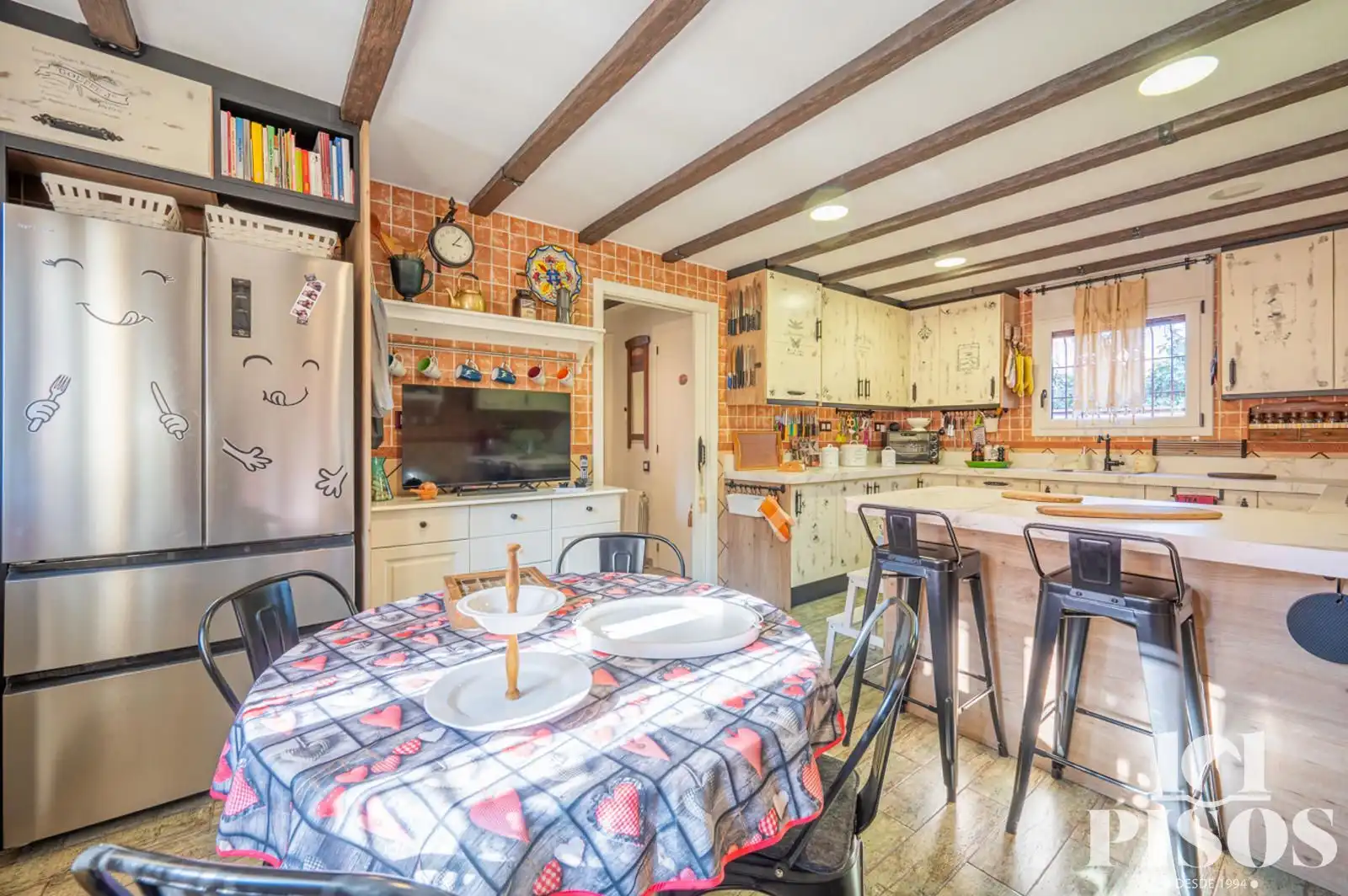 Cocina de Casa o chalet en venta en Rubí con Aire acondicionado, Calefacción y Trastero