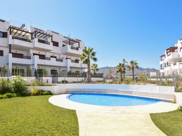 Apartment with pool for sale in San Juan de los Terreros