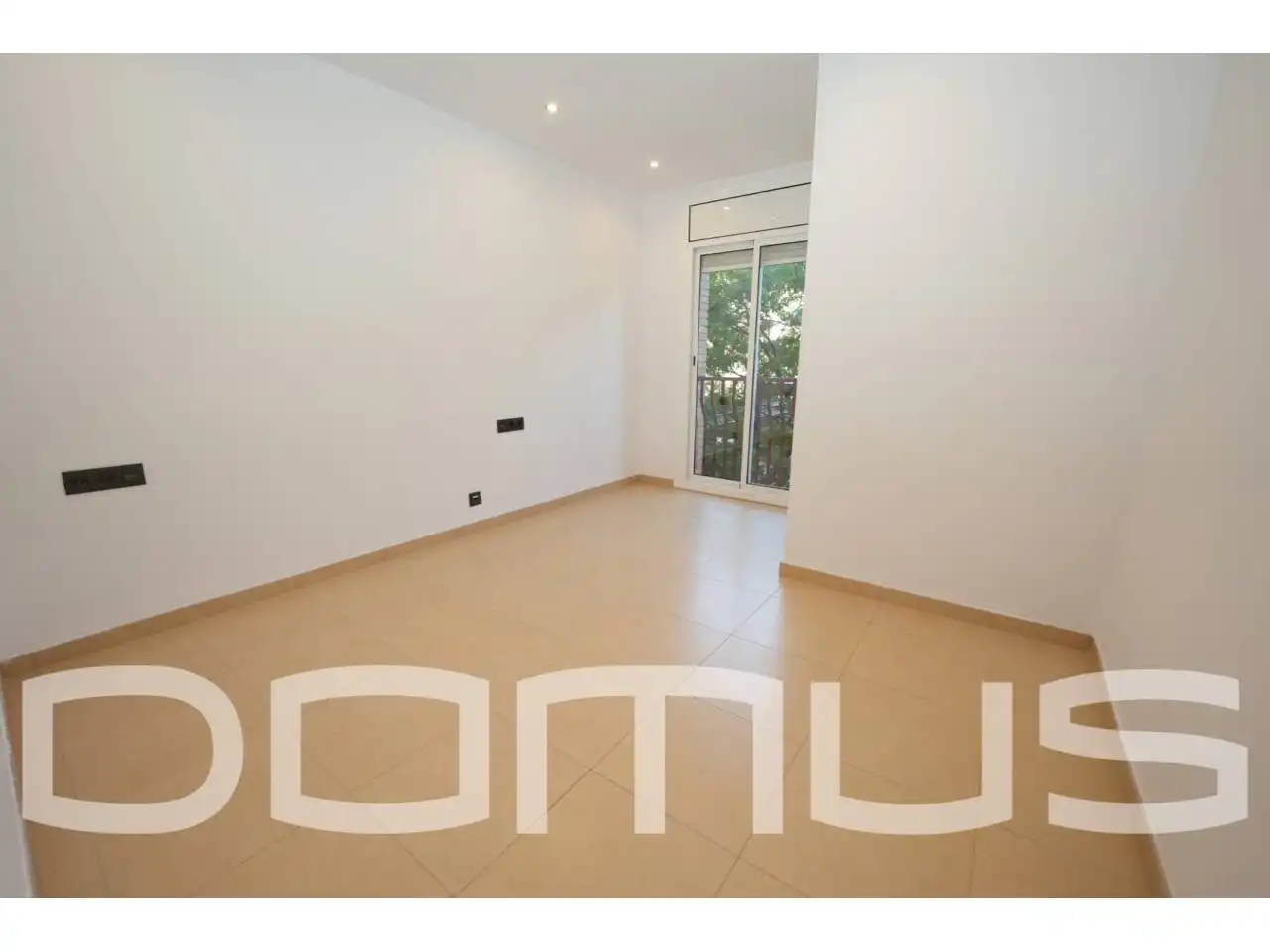 Piso con terraza en venta en Vinyets - Molí Vell, imagen 5
