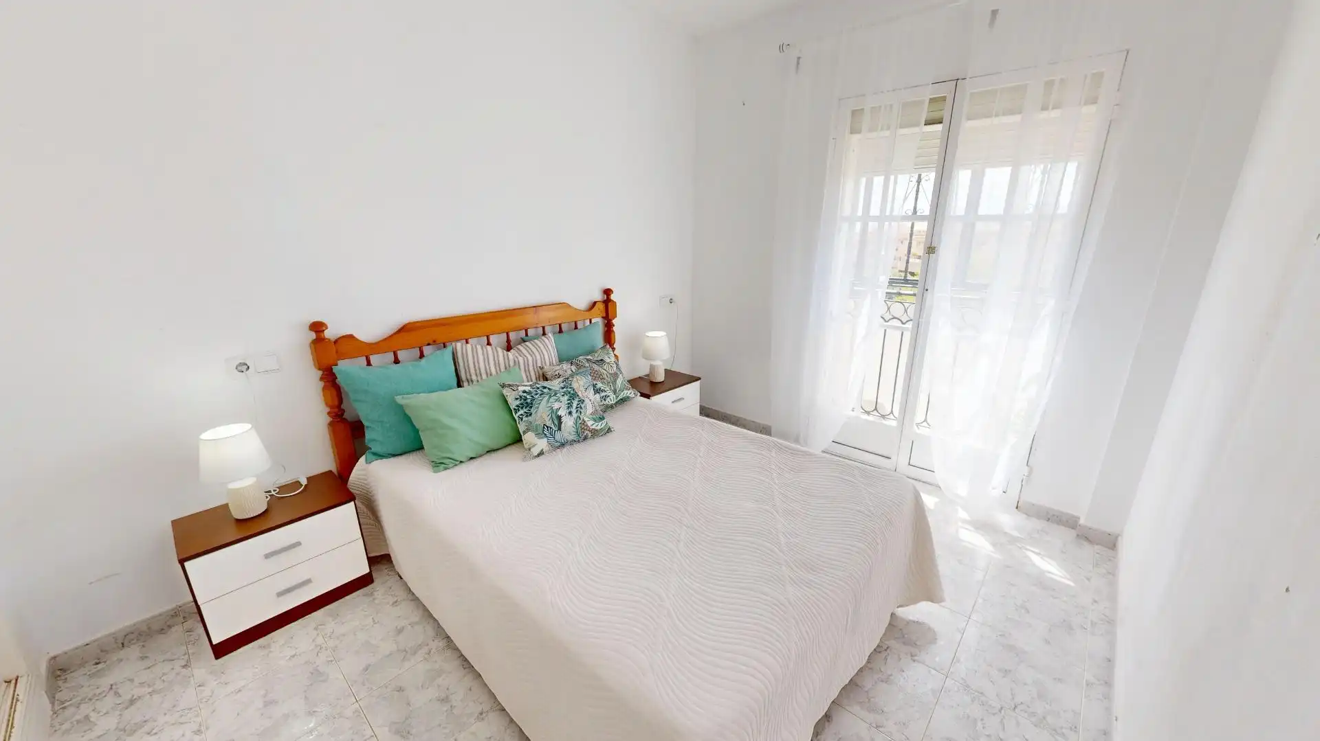 Habitación de Casa o chalet en venta en Orihuela con Terraza, Amueblado y Balcón