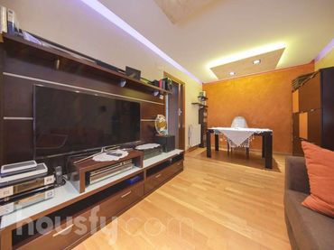 Flat with pool for sale in Calle de Albalá .
